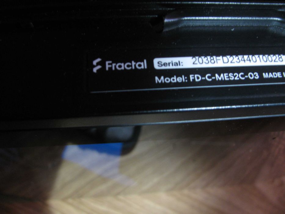 Кутия  Fractal  Design