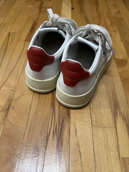 Дамски кецове AUTRY Medalist 38 номер носени