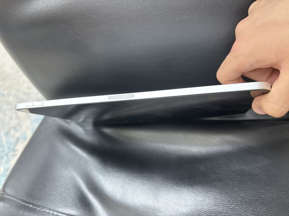 Срочно Ipad pro m2 +  Apple pencil2