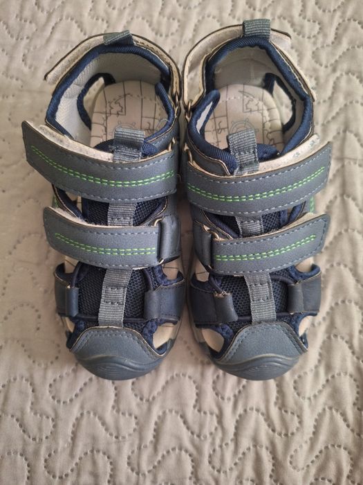 Нови сандали 26 номер