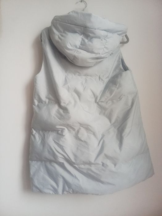 Vestă matlasată Primark Cares, mărimea M