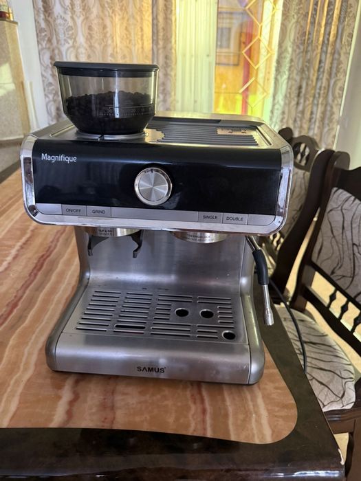 Espressor Samus Magnifique