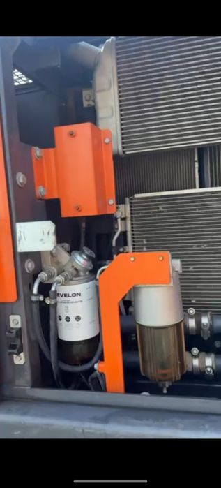 Ekskavator Doosan225 yili 2019 narxi 130000$