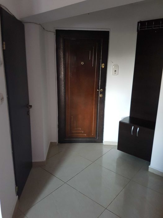 Inchiriez Studio Modern Central Onix Utilat si Mobilat