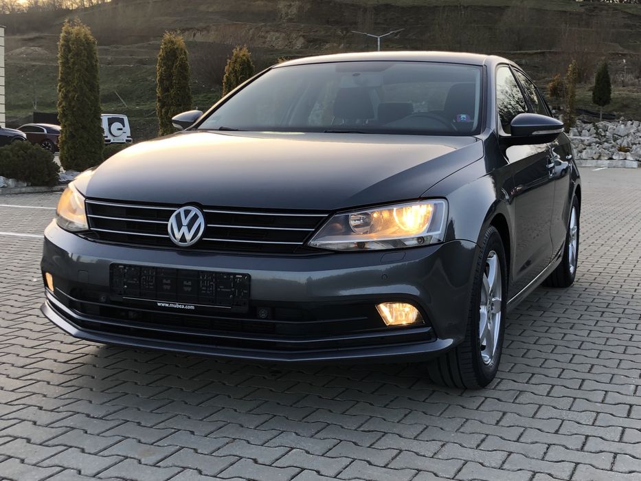 VW Jetta 2.0tdi an fabricatie 2016 110cp climatronic parktronic mahon computer bord euro 6