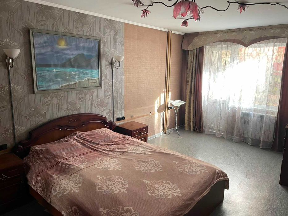 Продам 3х-ком. квартиру