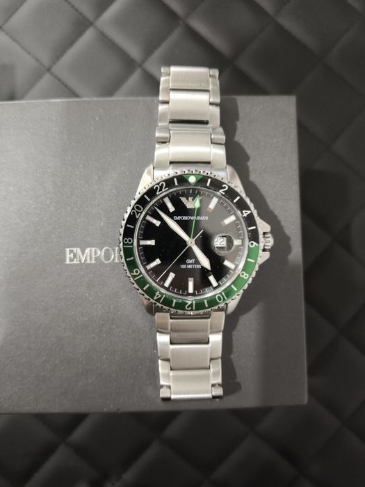 Продам часы Armani AR11589