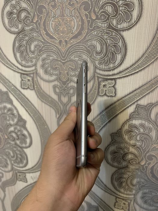 Iphone 6s radnoy