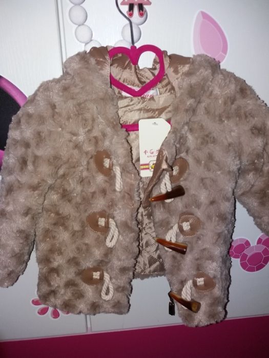 Haina /jacheta blanita noua