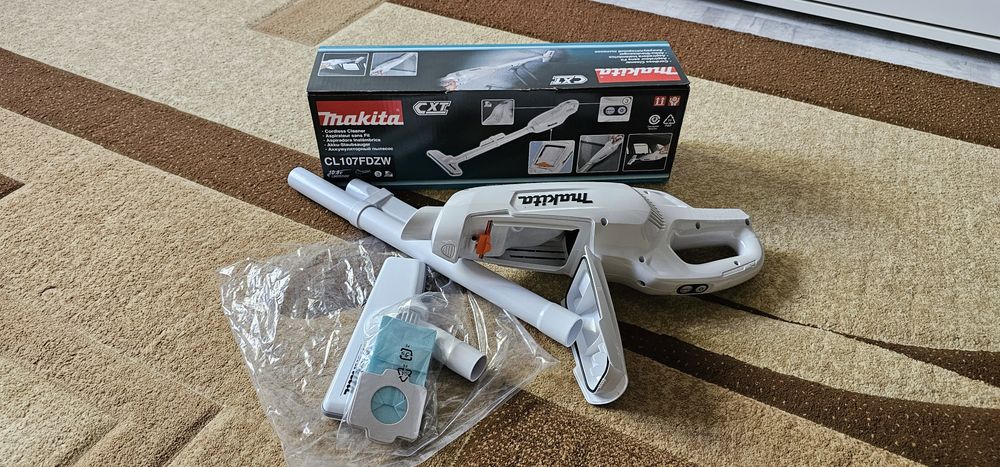Vand Makita CL107FDZW 10.8V-12V linia CXT 200 lei 

Detalii produs (“a
