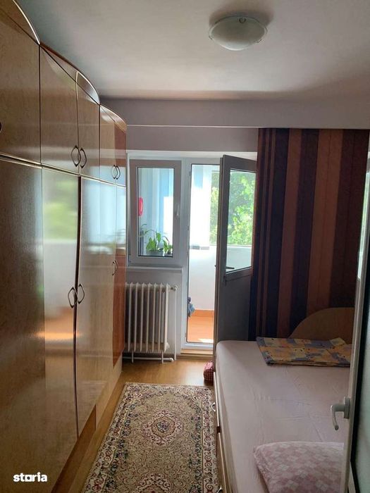 Apartament 4 camere Piata Vidin, Braila stare excelentă