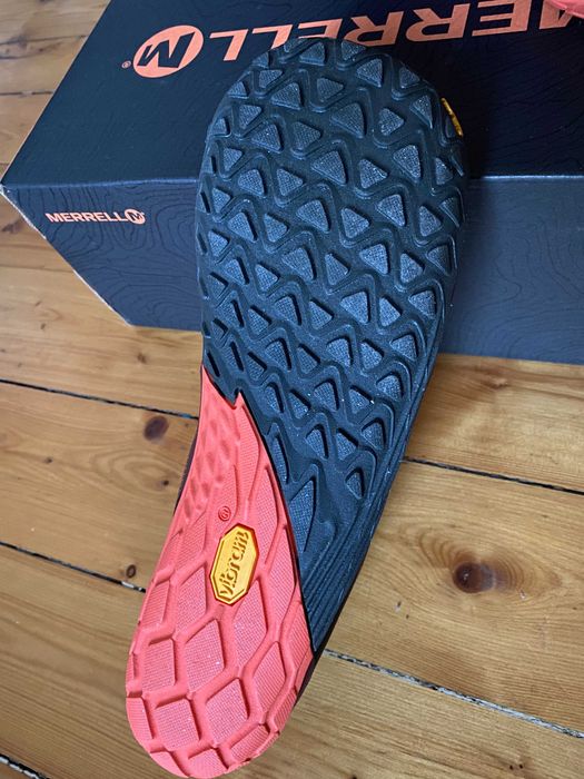 Дамски спортни обувки Меrrell 42 номер