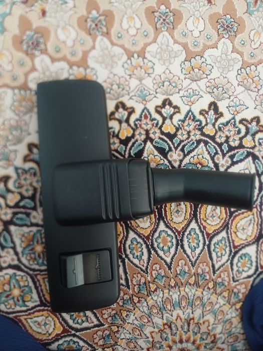 Продаю Щётку от пылесоса Самсунг.