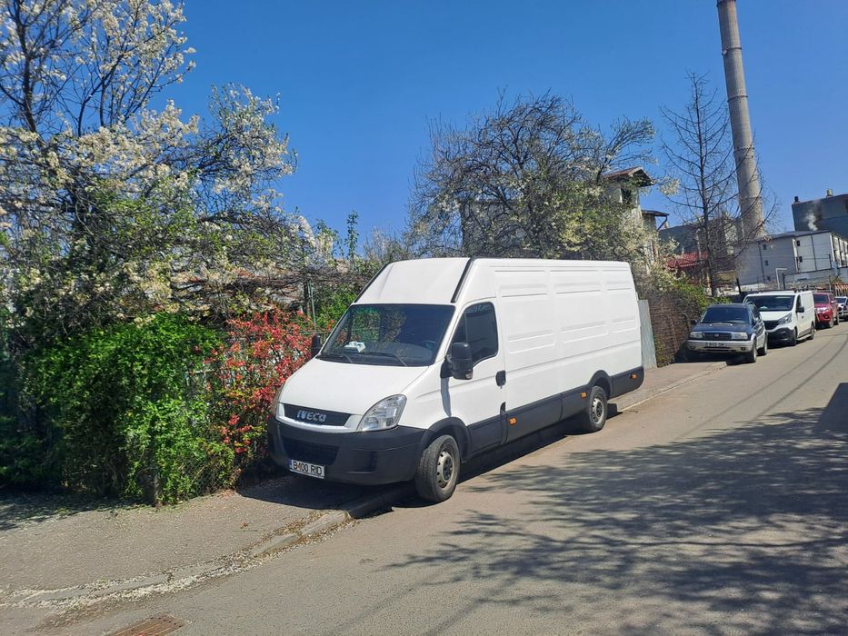 Autoultilitara Iveco Daily