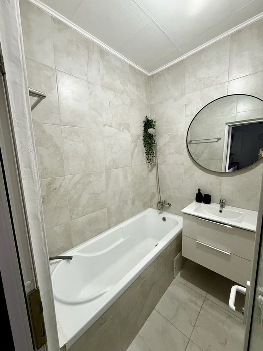 Proprietar Apartament doua camere Astra