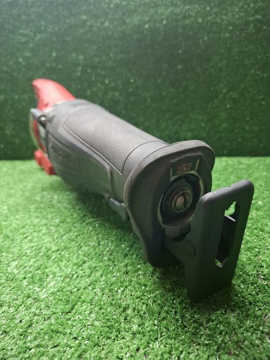 Саблен трион на Milwaukee M18 CSX