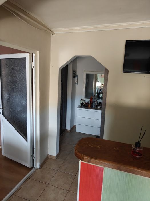 Vând apartament 3 camere