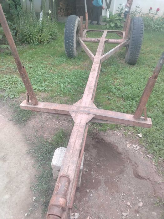 Remorca mono ax de vânzare