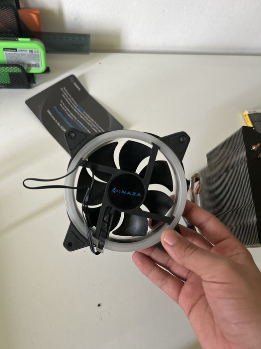 Vand cooler+fan pt procesor