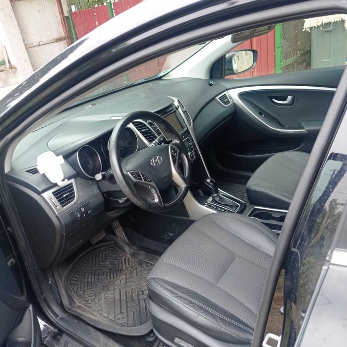 Vând Hyundai i30 break 1,6 diesel, 136cp, 2017
