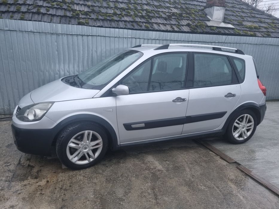Capota motor renault scenic 2 ARGINTIU 2008
