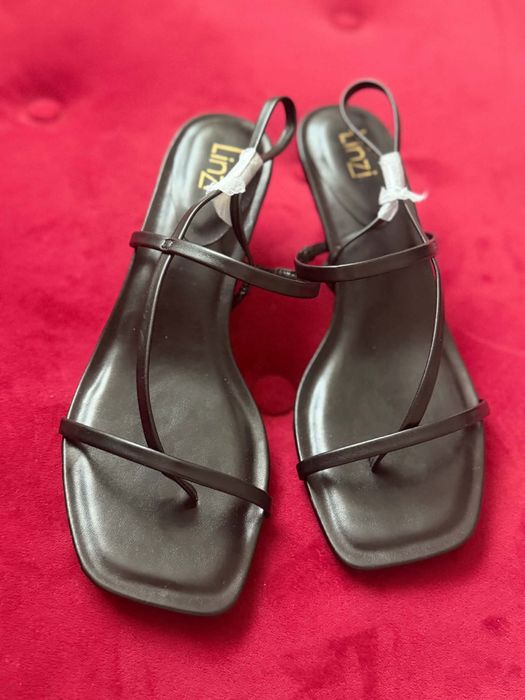 Sandale Linzi Black Mode cu bretele Kitten Toc