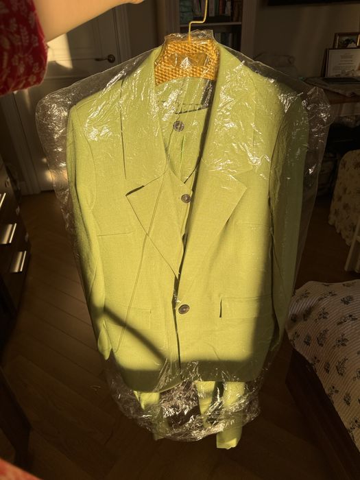 Разгрузка гардероба