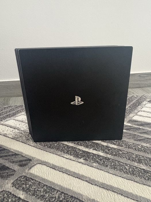 Vand ps4 pro 1t.