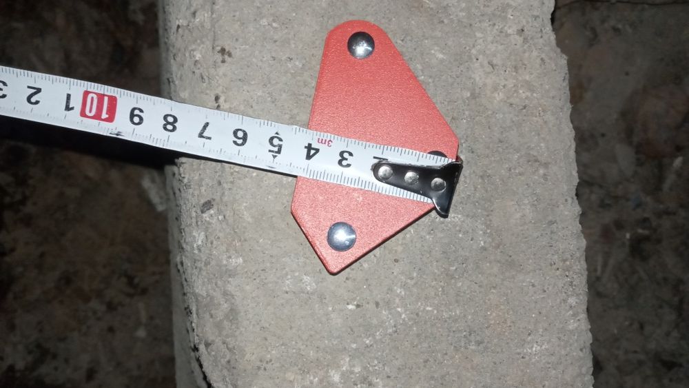 Продам магнитны уголок