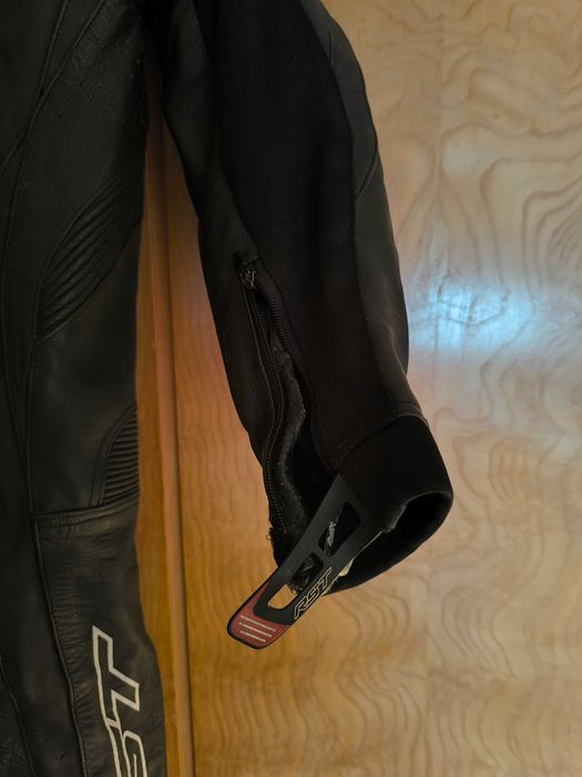 Цял Екип RST S/50 размер