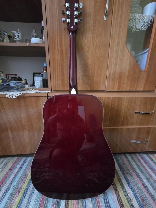 Chitară acustică