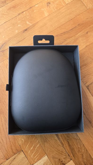 Bose Noise Canceling Headphones 700 - с гаранция 1 година