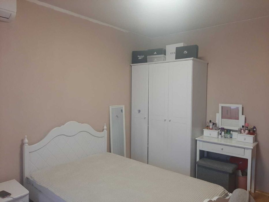 Продава се Тристаен апартамент в София, Хаджи Димитър - 68 кв.м за 2192 €/кв.м - Снимка #2