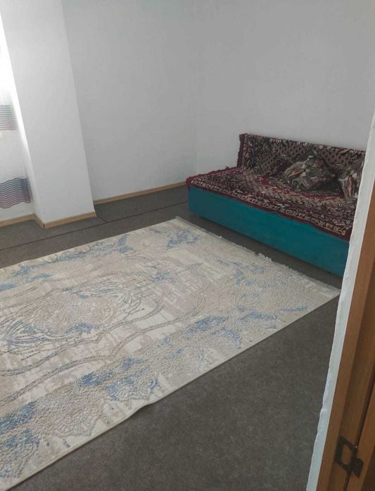продам 2 комнатную квартиру