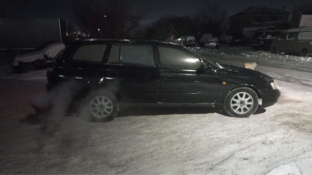 Продам тайоту калдину 1995