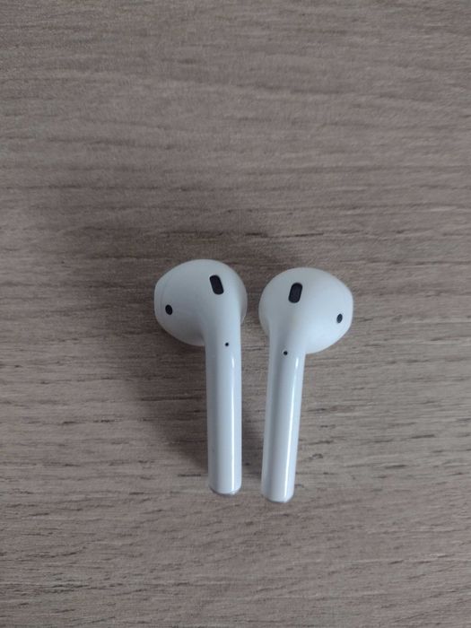 Apple Airpods 2gn лява и дясна слушалка