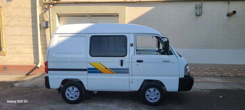 Moshina zor super