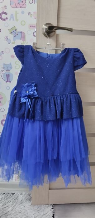 Продам нарядное платье