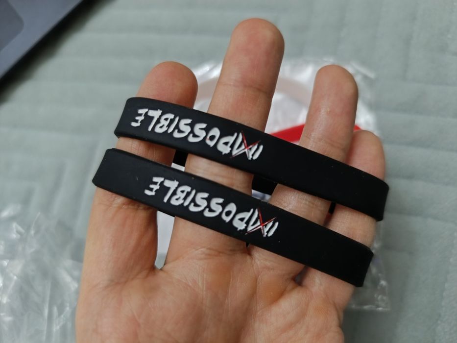 Красивые силиконовые браслеты