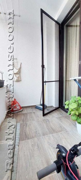 Продава се Двустаен апартамент в София, Люлин 2 - 101 кв.м за 1882 €/кв.м - Снимка #7