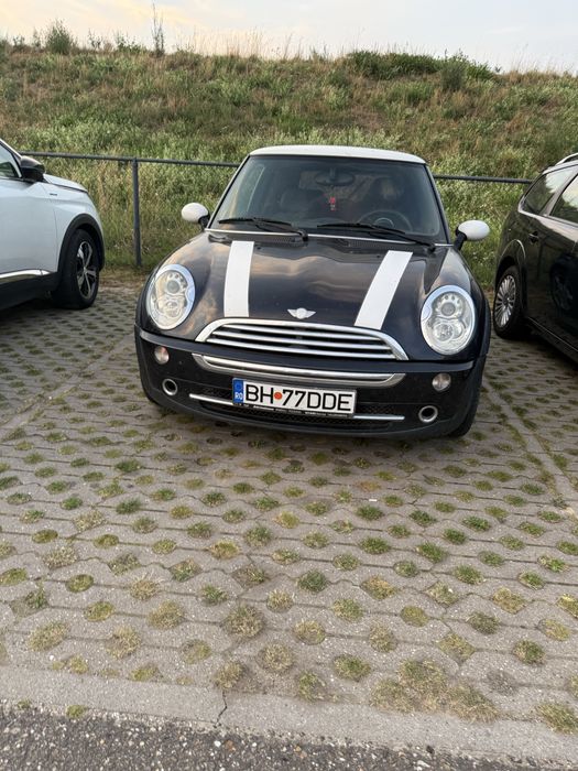 Vând mini cooper