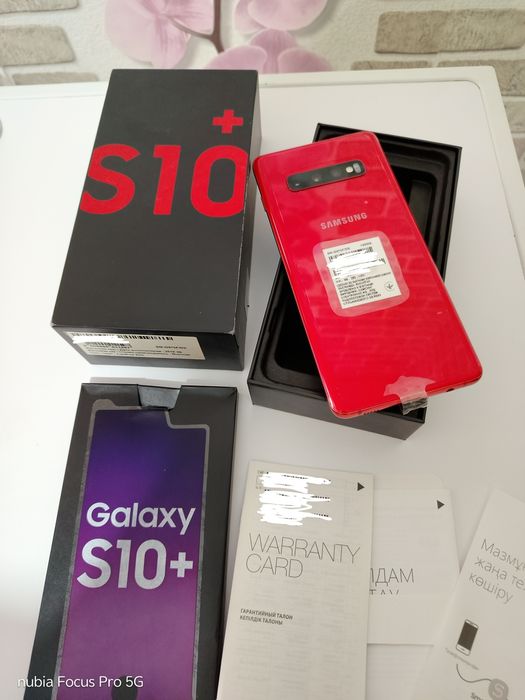 Продам Samsung Galaxy S10+