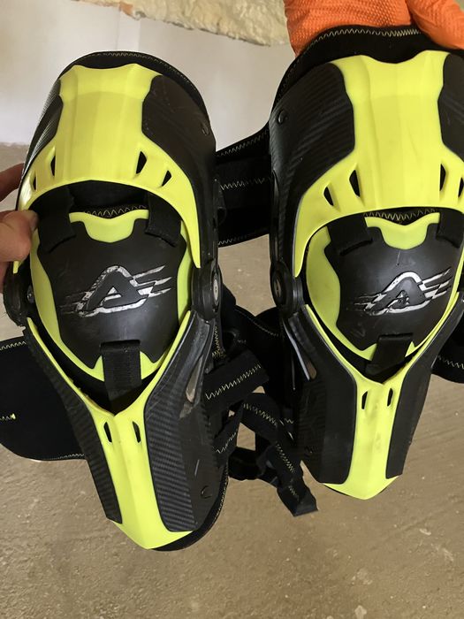 Echipament motocross