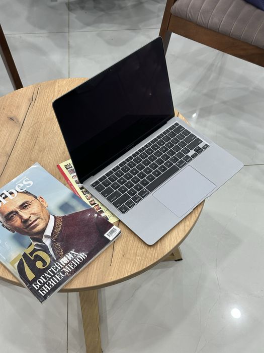 Макбук air 256 / без ремонта
