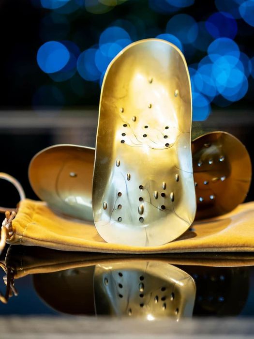 Коррекционные стельки,  ортопедические стельки с магнитами