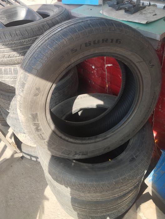 Продам хорошо шина