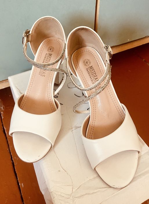 женский туфли 35-36