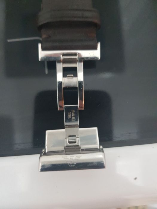 Vaceroi emporio Armani два часовника