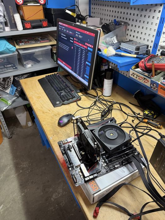 KIT i9 9900K + Z390 Gigabyte