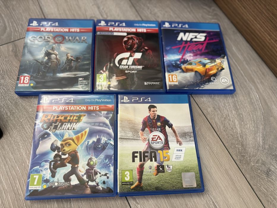 Ps 4 slim с подарък игри